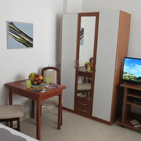 Apartment Agava *